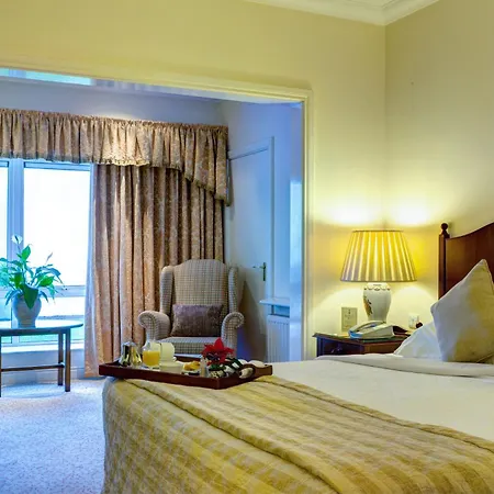 Hotell The Keadeen Newbridge (Kildare)