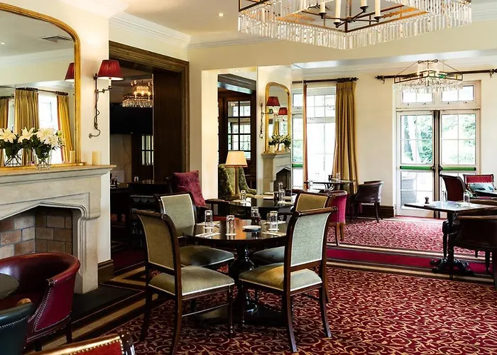 Отель The Keadeen Ньюбридж